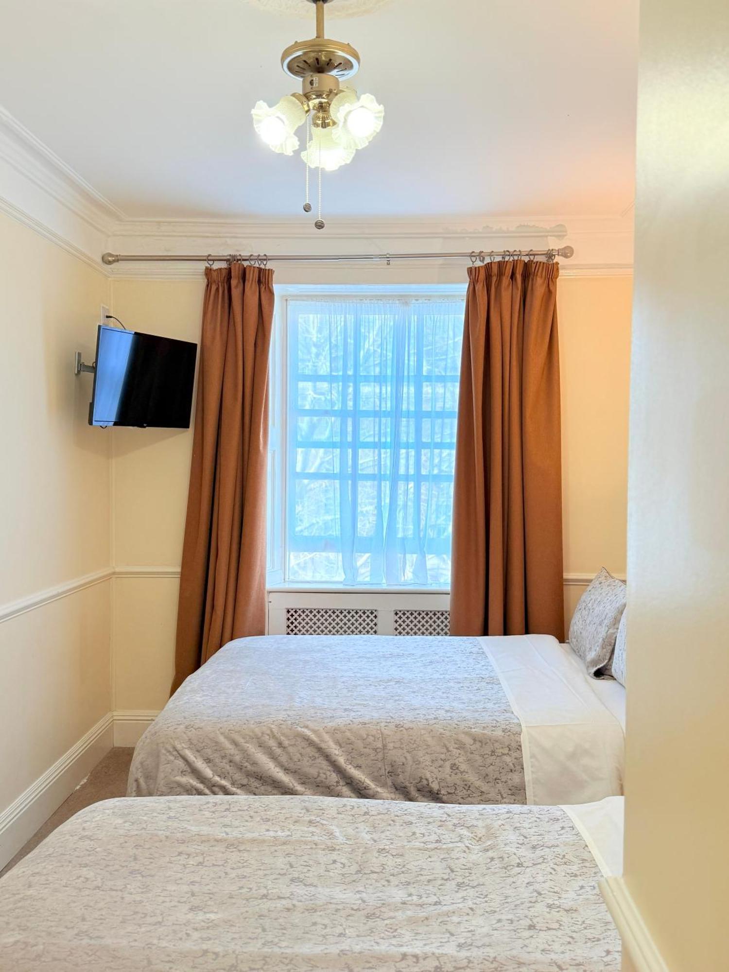 Gasthuis Europa House Hotel, Paddington 2*