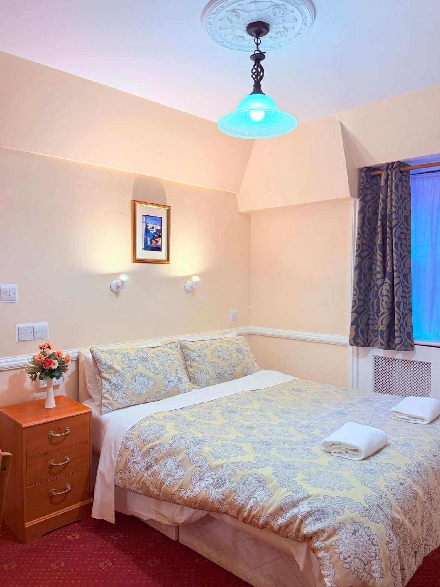 Гостевой дом Europa House Hotel, Paddington